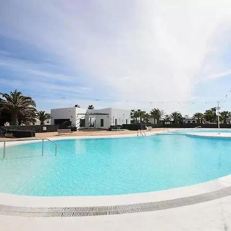 Shalom Playa Blanca (Lanzarote)